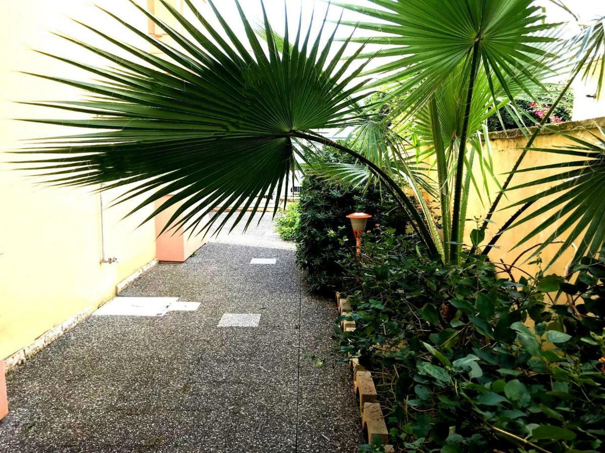 Appartamento Con Giardino Sul Mare غالّيبولي المظهر الخارجي الصورة
